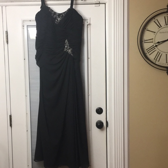 Floor Length Gown/ Bolero Jacket - Picture 2 of 7